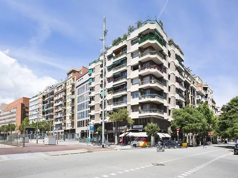 Daire Apartamento Paal Ronda De Sant Pere Barselona